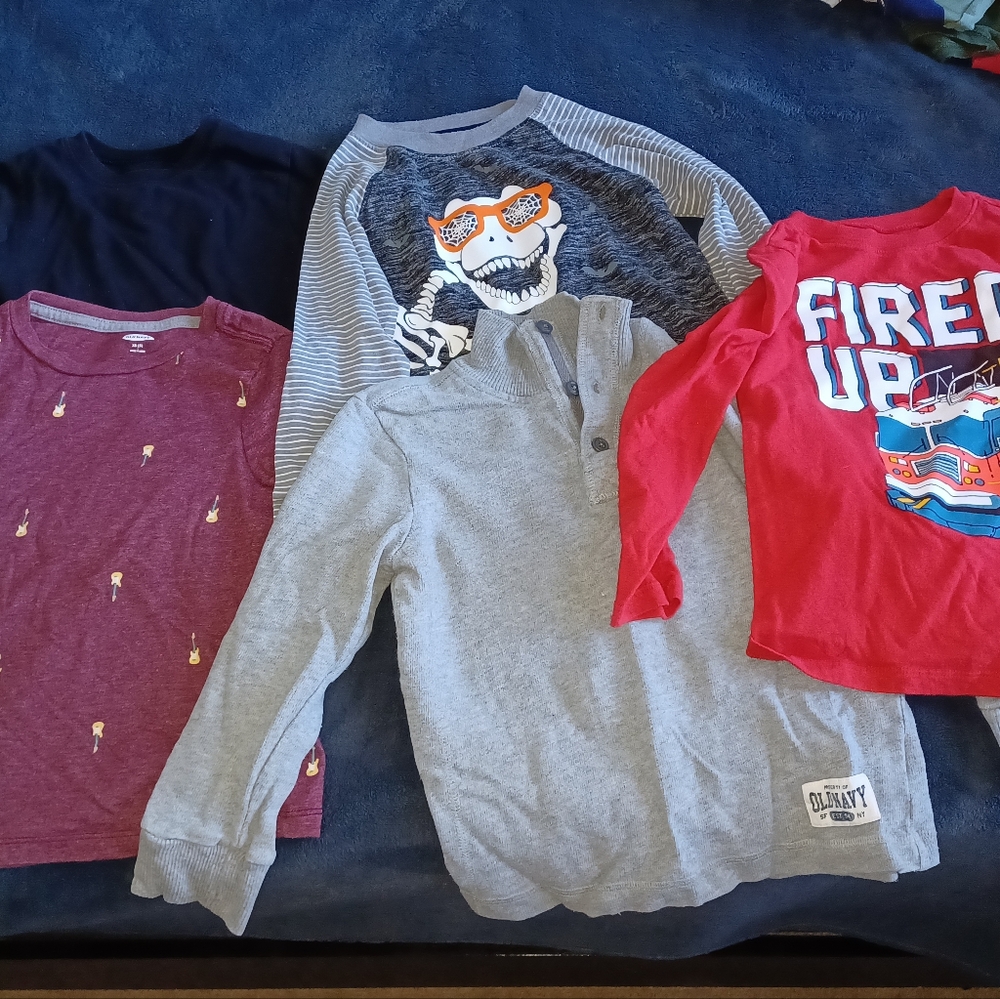 Kids Lot of 5 Shirts. Size 5T. Long sleeve/short sleeve